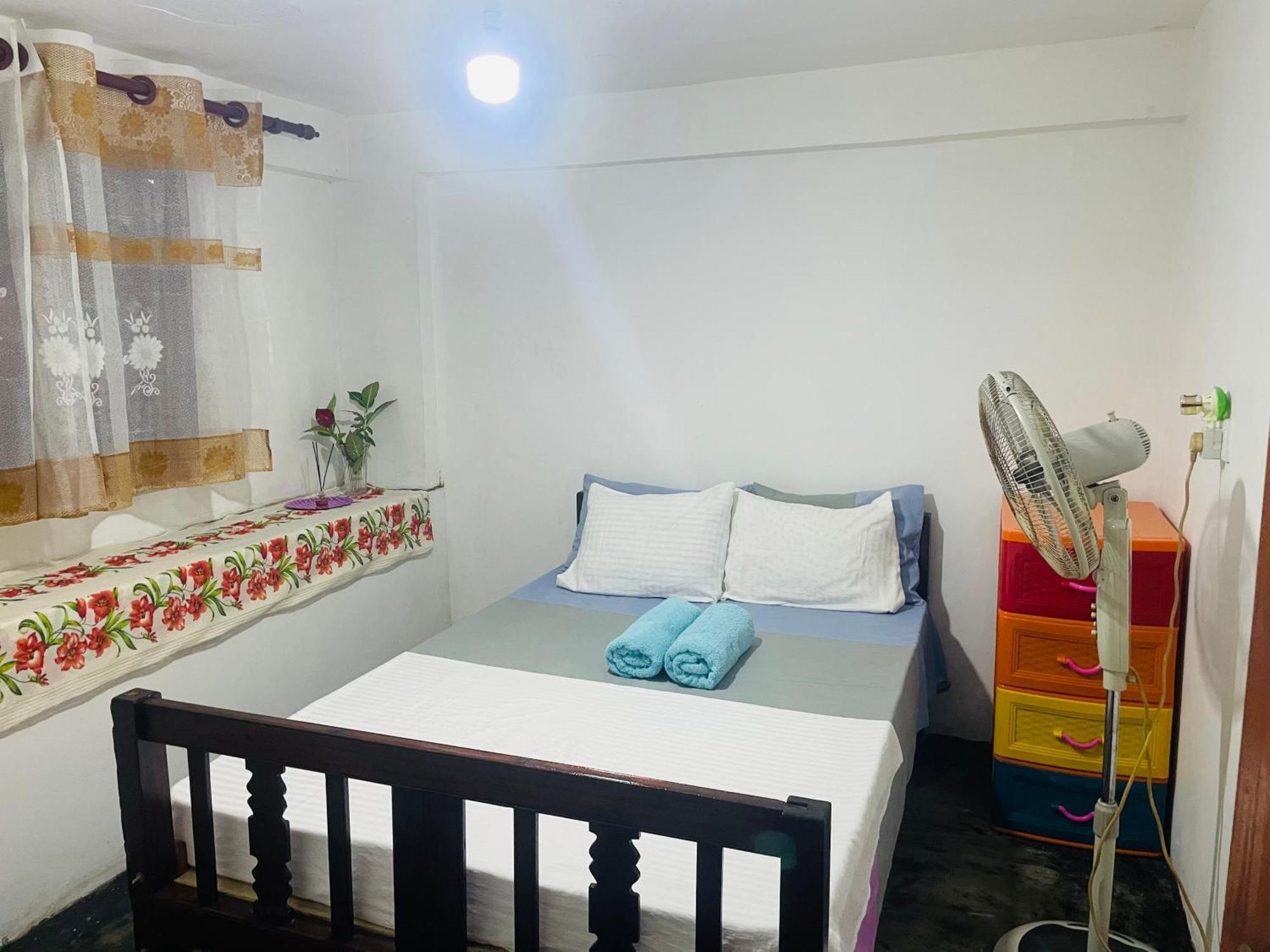 Thaaru Guest Bed and Breakfast Mirissa Buitenkant foto