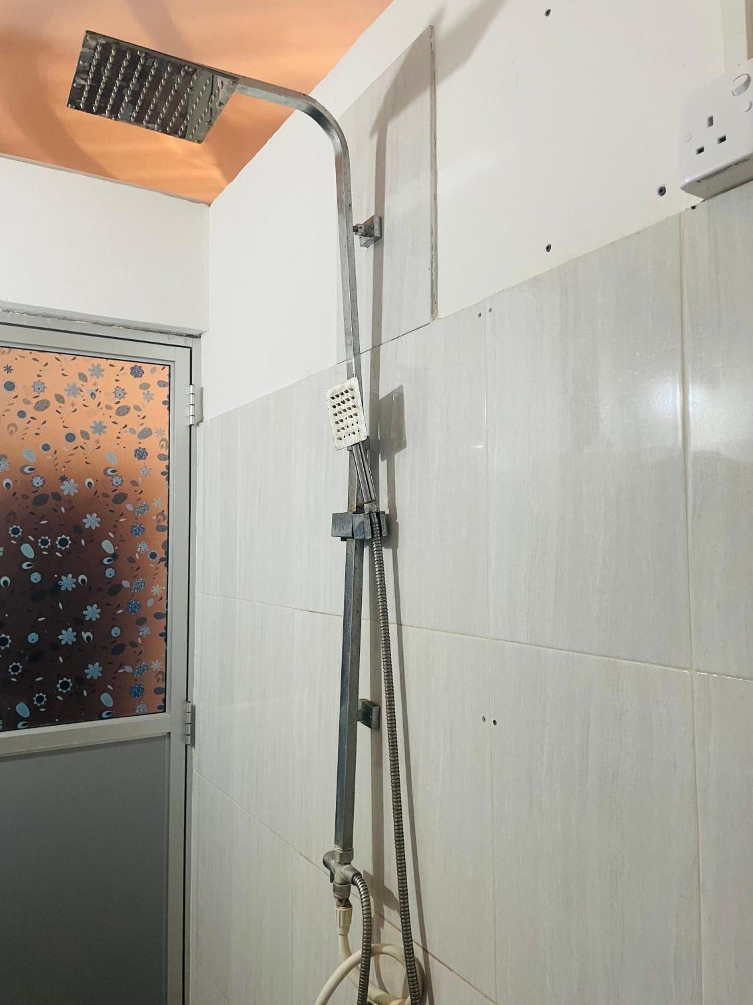 Thaaru Guest Bed and Breakfast Mirissa Buitenkant foto